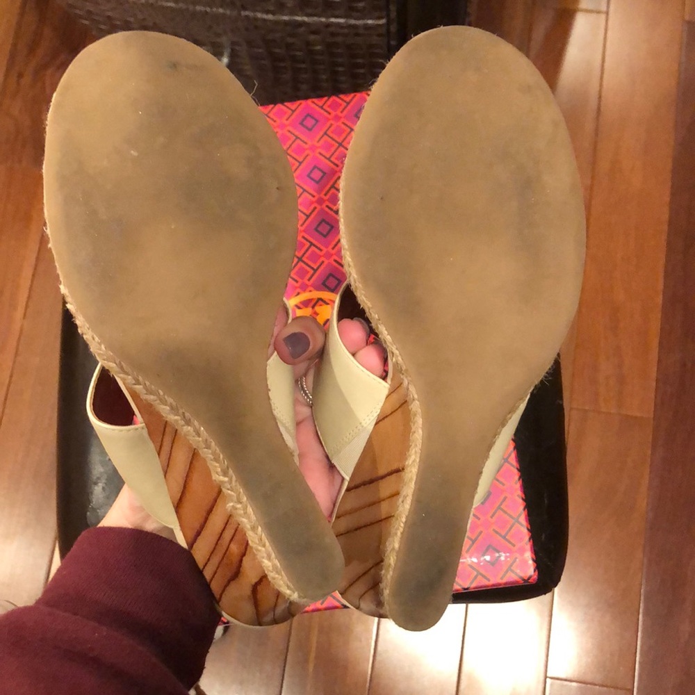 Tory Burch Raya Wedges - Picture 4 of 5